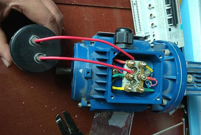 如何使西瑪電機(jī)接線更牢固？